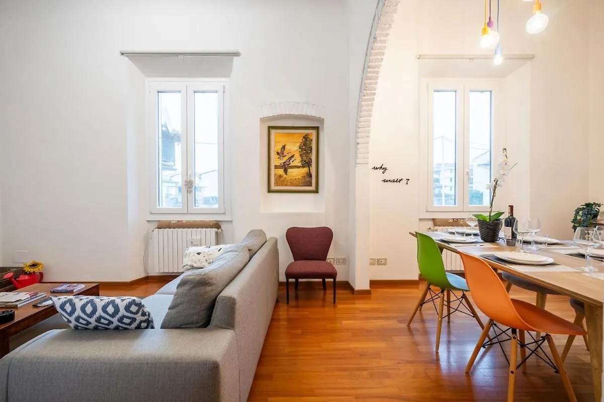 Orcagna Apartment فلورنس